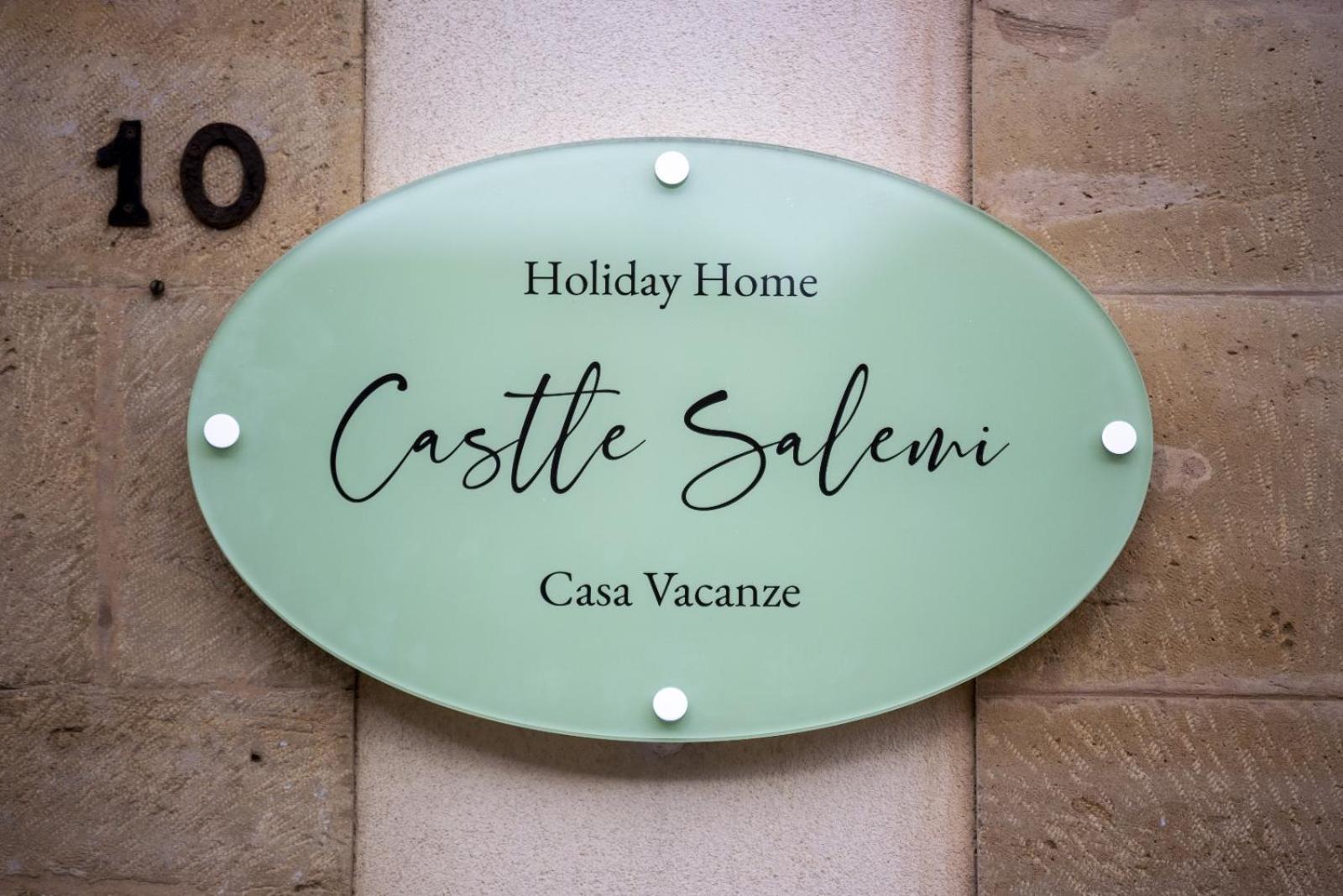 Holiday Home Castle Salemi - Casa Vacanze Kültér fotó